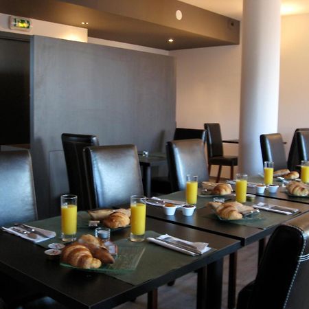 Hotel Bar Le Globe Saint-Die-des-Vosges Ngoại thất bức ảnh