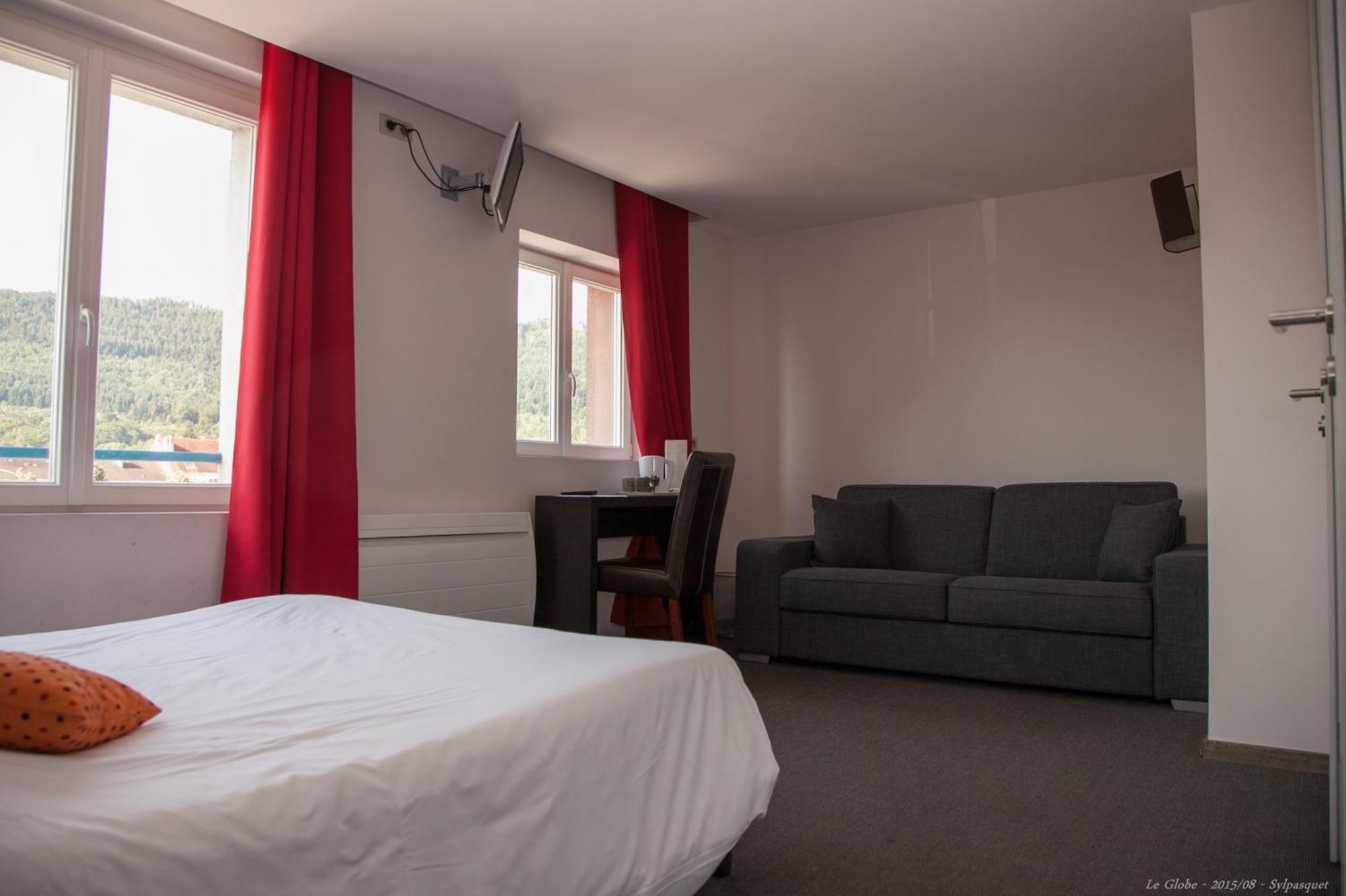 Hotel Bar Le Globe Saint-Die-des-Vosges Phòng bức ảnh